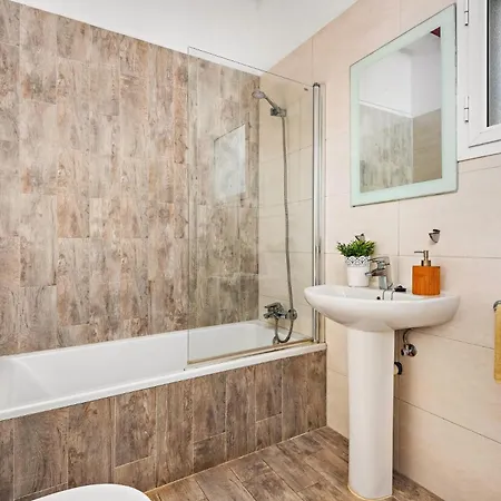 Bini Cinco By 比尼贝卡